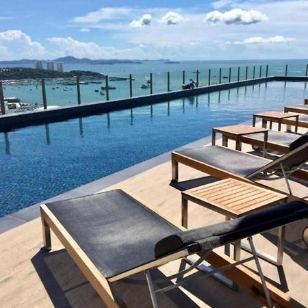 The Base Central Pattaya Quiet Room With Infinity Pool & Free Netflix 외부 사진