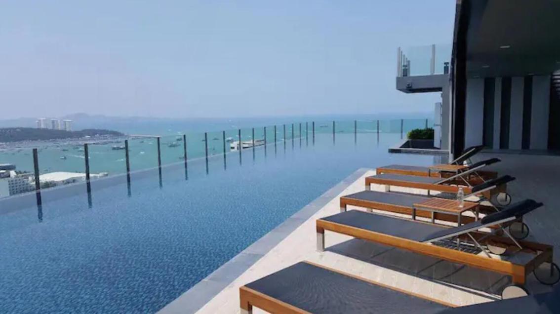 The Base Central Pattaya Quiet Room With Infinity Pool & Free Netflix 외부 사진