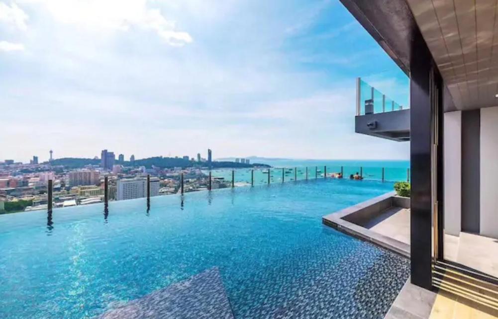 The Base Central Pattaya Quiet Room With Infinity Pool & Free Netflix 외부 사진